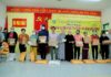 Phân ban Ni giới TP.Hồ Chí Minh tặng quà đồng bào bị thiên tại lũ lụt tại các tỉnh miền Trung