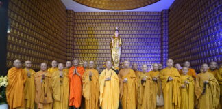 Lễ an vị tôn tượng đức Bồ tát Quán Thế Âm tại chùa Phổ Quang (Quận Tân Bình)