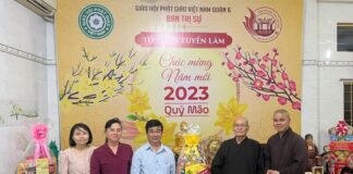 Ban Tôn giáo TP.HCM chúc Tết đến Ban Trị sự Phật giáo quận 6