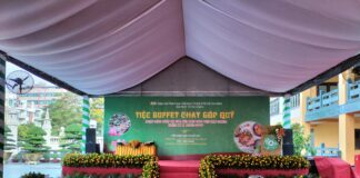 Cận cảnh chương trình Buffet chay gây quỹ tại Việt Nam Quốc Tự diễn ra chiều nay 16h30