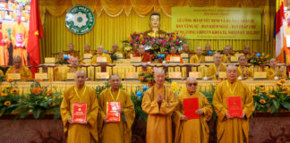 TPHCM: Trung ương GH trao quyết định nhân sự Ban Tăng sự, Ban Pháp chế và Ban Kiểm soát nhiệm kỳ IX