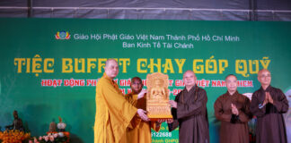 Tiệc Buffet chay gây quỹ tại Việt Nam Quốc Tự