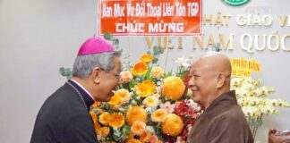 Đoàn chức sắc Công giáo Thành phố thăm, chúc mừng Phật đản Phật lịch 2567