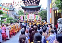 Quận 10: Đại lễ Phật đản diễn ra tại Tổ đình chùa Ấn Quang