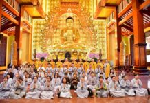 Phật giáo Q.10 cúng dường trường hạ Việt Nam Quốc Tự và tổ đình Từ Nghiêm