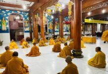 Hành giả trường hạ trên địa bàn Q.4 và H.Nhà Bè Bố-tát, tụng giới kỳ đầu mùa An cư kiết hạ