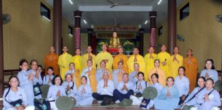 Bình Chánh: Chư tôn đức các tự viện tổ chức cúng dường các trường hạ