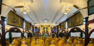 Phú Nhuận: Bố-tát, thính giới kỳ 3 mùa An cư kiết hạ PL.2567