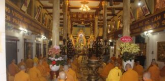 Quận 12: Chư tôn đức Tăng Ni bố tát, tụng giới tập trung