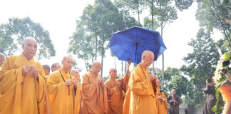 Đức Pháp chủ Giáo hội Phật giáo Việt Nam quang lâm dự lễ Tưởng niệm ngày Thương binh – Liệt sĩ tại đền Bến Dược – Củ Chi