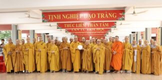 Quận 3: Ban Trị sự GHPGVN Q.3 thăm và cúng dường các trường hạ trong quận