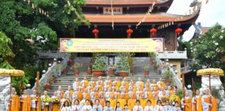 Ban trị sự GHPGVN TP.HCM (Đoàn 6) thăm và cúng dường trường hạ Q.4, Q.7, Q.8 và H.Nhà Bè