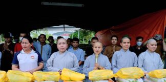 Bình Chánh: Học viện PGVN tại TP. HCM – chùa Thanh Tâm trao tặng quà cho các hộ dân có hoàn cảnh khó khăn nhân mùa Vu lan Báo hiếu