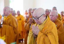 Quận 10: Chư tăng Bố-tát tại chùa Pháp Hội