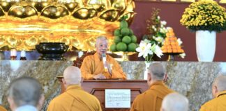Đức Pháp Chủ quang lâm chứng minh lễ tạ pháp an cư Học viện PGVN tại TPHCM