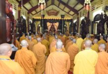 Bình Thạnh: Chư Tăng Ni tác pháp Tự tứ