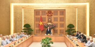 Phó Thủ tướng Trần Lưu Quang tiếp Đoàn đại biểu Ni giới Giáo hội Phật giáo Việt Nam