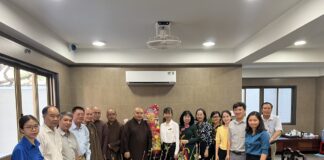 Lãnh đạo Quận Tân Bình thăm, chúc Tết tại chùa Phổ Quang