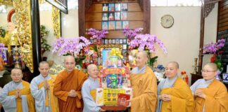 Ni giới T.Ư và TP.HCM chúc tết chư tôn đức Ni chùa Dược Sư, tịnh xá Ngọc Phương và chùa Phổ Đà quận Bình Thạnh