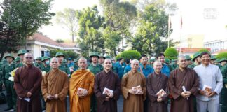 Bình Thạnh: Ban Trị sự GHPGVN Q.Bình Thạnh tặng quà đến các thanh niên lên đường nhập ngũ năm 2024