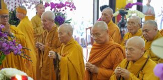 Hội Đồng Chứng Minh, Hội Đồng Trị Sự, các phái đoàn viếng tang trưởng lão HT. Thích Hiển Tu