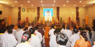 Pháp hội Dược Sư xuân Giáp Thìn ngày thứ 2 tại Việt Nam Quốc Tự