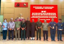 Quận 8: BTS GHPGVN quận trao tặng quà đến Cán bộ, Chiến sĩ, Hội viên có hoàn cảnh khó khăn