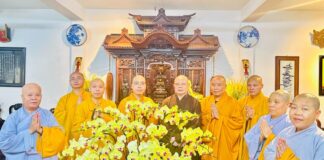 Ban Trị sự GHPGVN Q.10 thăm, chúc Tết đến Hòa thượng Thích Lệ Trang và các cơ quan