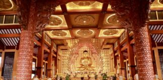 Ban Trị sự GHPGVN TP bố tát tập trung tại Việt Nam Quốc Tự