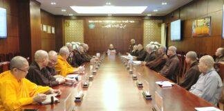 Họp triển khai kế hoạch tổ chức Đại lễ Phật Đản và chương trình An cư kiết hạ PL.2568