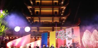 Ban Văn hóa tổ chức chương trình “Thuyền từ qua bến giác” mừng Phật đản tại Việt Nam Quốc Tự