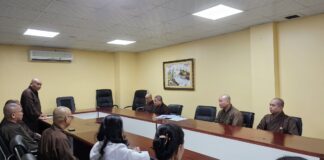 Chư tôn đức Văn phòng rà soát công tác chuẩn bị Đại lễ Phật đản PL.2568 tại lễ đài chính (Việt Nam Quốc tự, quận 10)