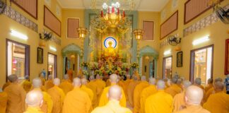 Quận 10: Chư Tăng tác pháp An cư kiết hạ Phật lịch 2568