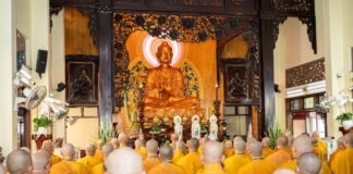 Quận 10: BTS GHPGVN quận tổ chức lễ Bố Tát thính giới tại Chùa Bửu Đà Quận 10