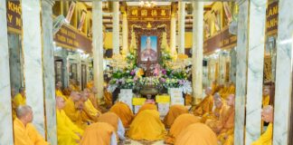 Quận 12: Lễ Bố tát, tụng giới tại Trường hạ chùa Quảng Đức