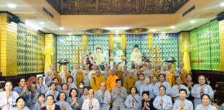 Quận 8: Chùa Phổ Đà Sơn cúng dường Trường hạ