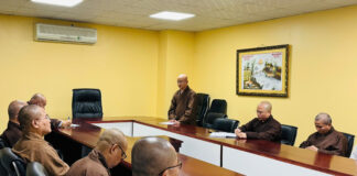 Chư tôn đức Văn phòng Ban Trị sự GHPGVN TP.HCM họp triển khai công tác Phật sự cuối năm