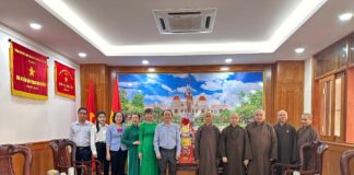 Ban Trị sự GHPGVN TP.HCM thăm và chúc Tết lãnh đạo chính quyền Quận 10 và Quận Tân Bình