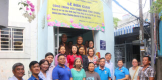 Quận 8: Bàn giao Nhà tình thương chào mừng kỷ niệm 50 năm Thống nhất đất nước