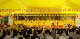 Tọa đàm khoa học “Vấn đề hoằng pháp trong xu hướng thời đại mới” tại TP. Huế