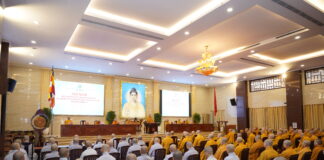 Trao Quyết định nhân sự đại diện phụ trách các phường, xã tại TP.HCM (giai đoạn 2025–2026)