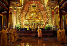 Trang nghiêm lễ thỉnh chuông – trống Bát Nhã cầu nguyện Quốc thái Dân an