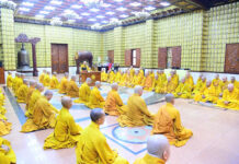 Chư Tăng các phường: Diên Hồng, Hòa Hưng và Vườn Lài bố-tát & tổ chức lễ tri ân tại chùa Giác Ngộ