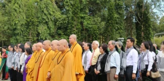 Ban Trị sự GHPGVN TP.HCM dâng hương tri ân tại Côn Đảo