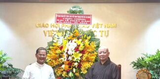 Ủy ban Đoàn kết Công giáo Việt Nam TP.HCM đã đến thăm và chúc mừng Phật đản PL.2570