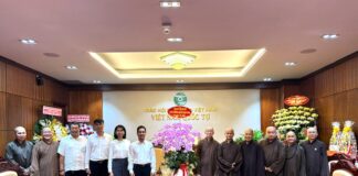 Phòng An ninh Nội địa Công an TP.HCM thăm, chúc mừng Đại lễ Phật đản PL.2570 – DL.2026