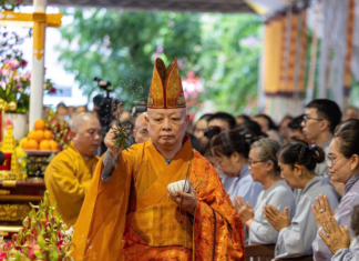 Khai đàn Lễ tưởng niệm và kỳ siêu các liệt sĩ, đồng bào yêu nước tại Công viên Lê Thị Riêng