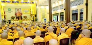 Gần 700 hành giả An cư khu vực II vân tập Bố-tát, trưởng dưỡng giới thân huệ mạng
