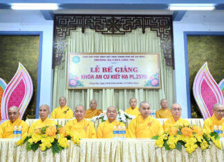 Phường Vũng Tàu: Trường hạ Liên Trì và Vạn Phước tạ pháp khóa An cư Kiết hạ PL.2570