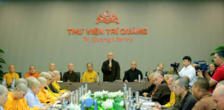 Trao quyết định thành lập các Tiểu ban phục vụ Đại hội Đại biểu Phật giáo toàn quốc lần thứ X